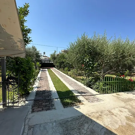 2 * Vlorë